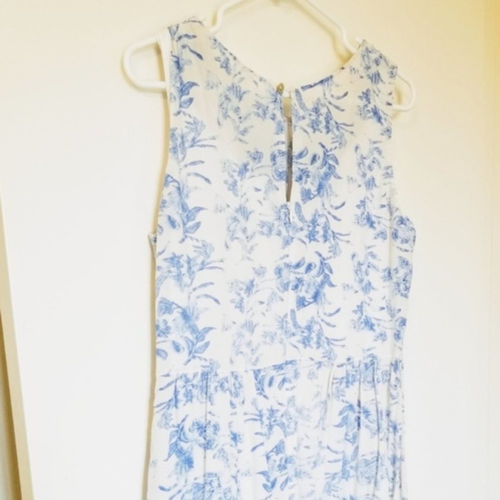 Floral Blue and White Dress - Picture 3 of 8